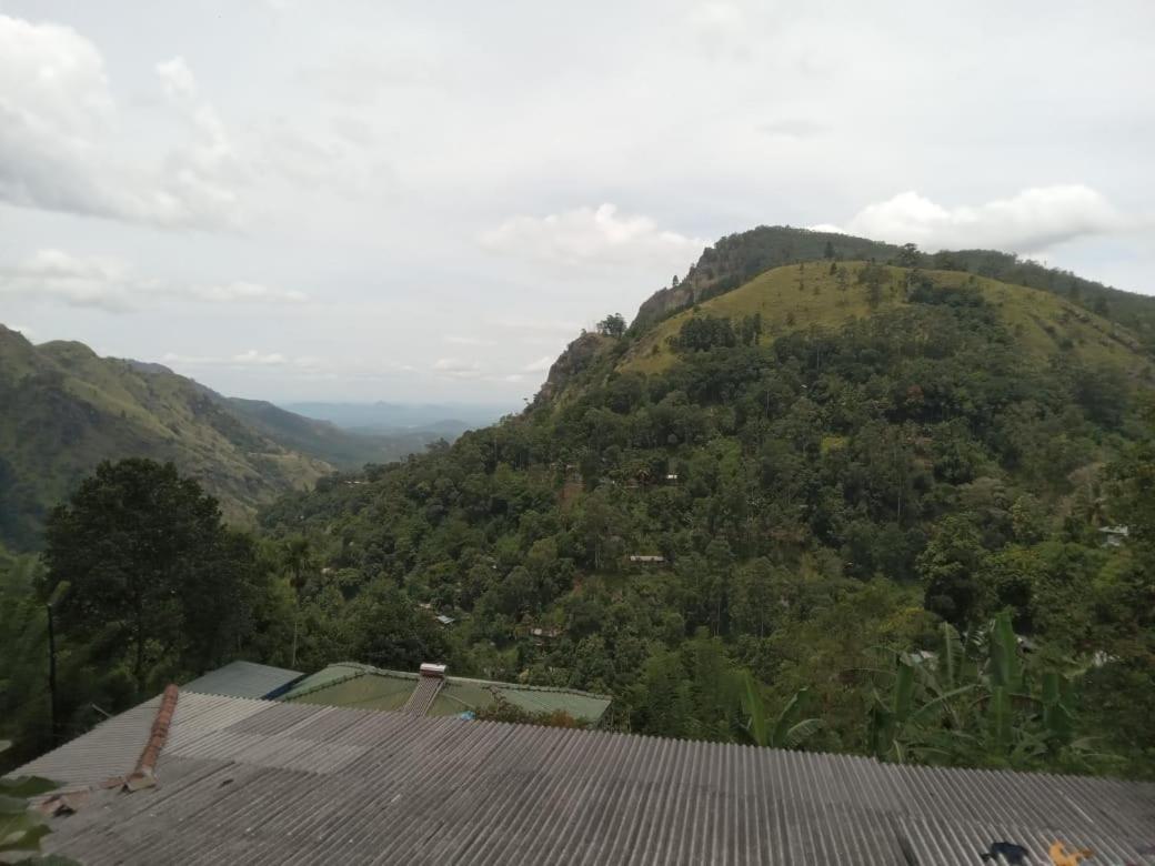 Divine View Homestay Ella Zewnętrze zdjęcie