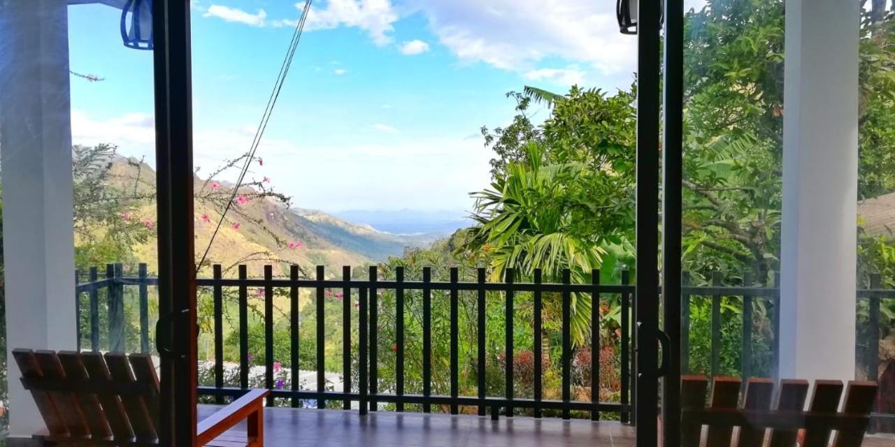 Divine View Homestay Ella Zewnętrze zdjęcie